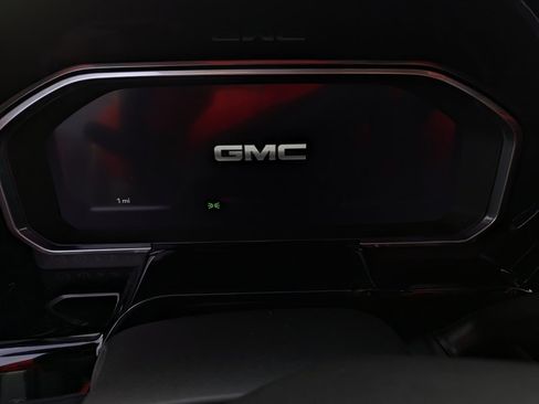 New 2026 GMC Sierra 1500 Elevation image 2