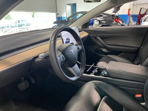 Used 2020 Tesla Model 3 Long Range AWD/4WD image 22