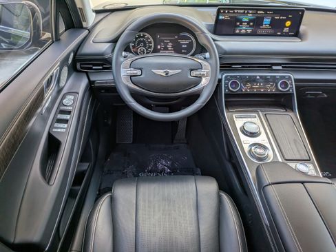 Certified 2023 Genesis GV80 3.5T Advanced + image 11