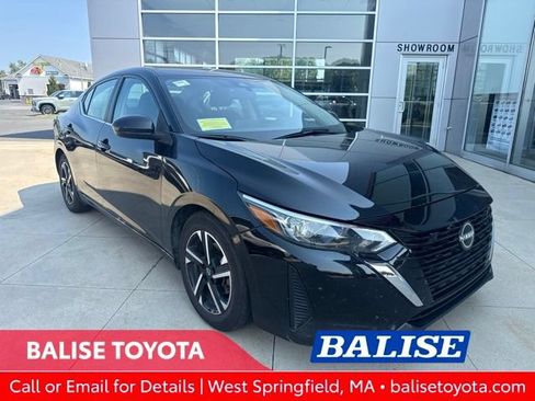 Used 2024 Nissan Sentra SV FWD image 1