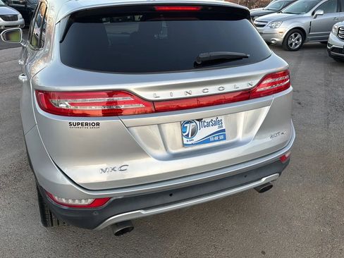 Used 2017 Lincoln MKC Reserve image 23