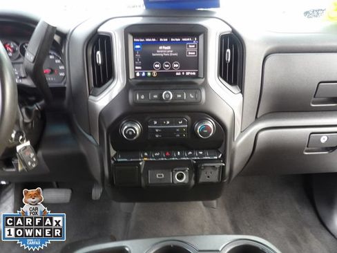 Used 2020 Chevrolet Silverado 1500 Custom w/ Custom Value Package RWD image 19