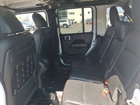 Used 2021 Jeep Wrangler Unlimited Rubicon AWD/4WD image 20