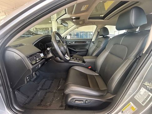 Used 2023 Honda Civic EX-L image 9