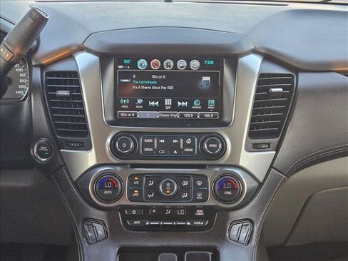 Used 2019 Chevrolet Tahoe LT RWD image 12