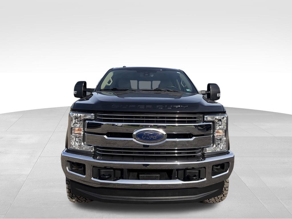 Used 2018 Ford F350 Lariat w/ Lariat Ultimate Package AWD/4WD image 27