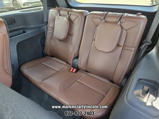 New 2027 Lincoln Aviator Reserve w/ Luxury Package AWD/4WD image 10