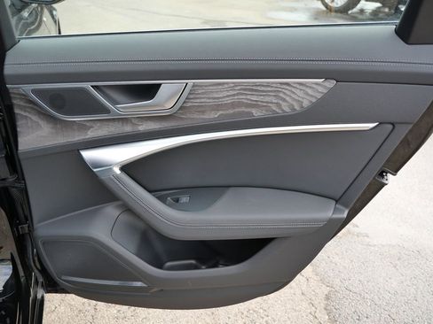 Used 2024 Audi A6 Premium Plus image 18