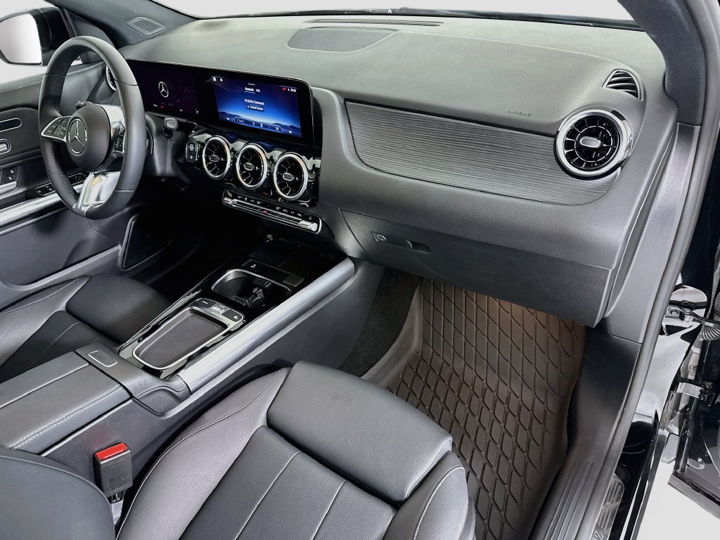 Used 2026 Mercedes-Benz GLA 250 image 17