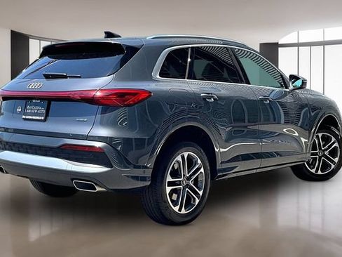 Used 2025 Audi Q5 Premium w/ Convenience Package AWD/4WD image 5