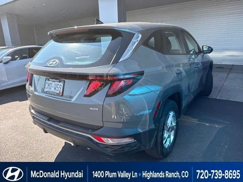 Used 2024 Hyundai Tucson SE AWD/4WD image 3