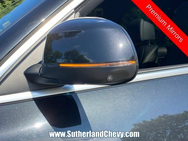 Used 2024 BMW X5 xDrive40i AWD/4WD image 11