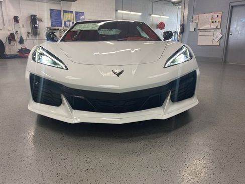 New 2025 Chevrolet Corvette Z06 image 2