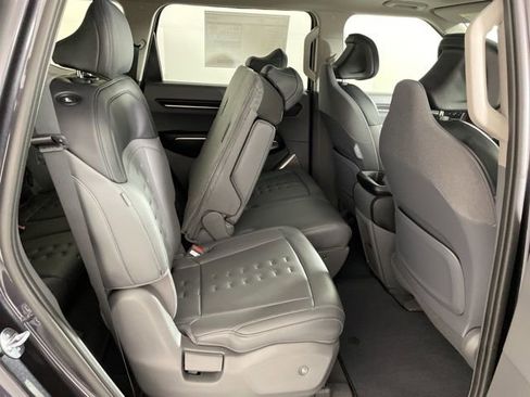New 2026 Kia EV9 Wind image 41