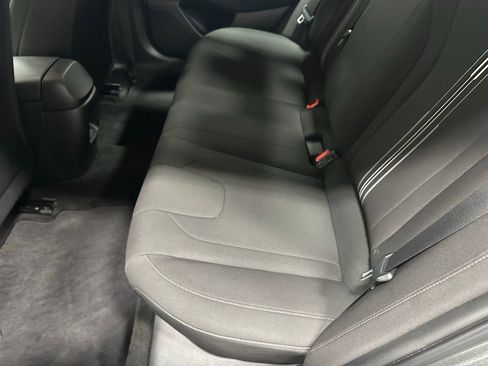 Used 2025 Hyundai Elantra Sport image 42