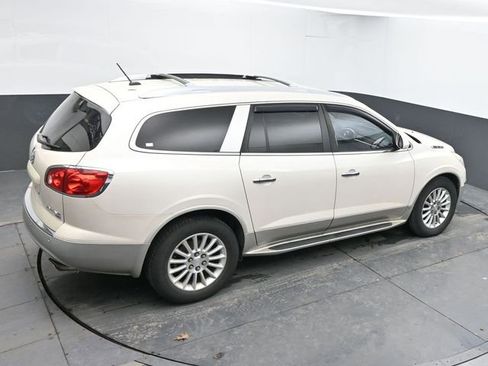 Used 2010 Buick Enclave CXL image 40