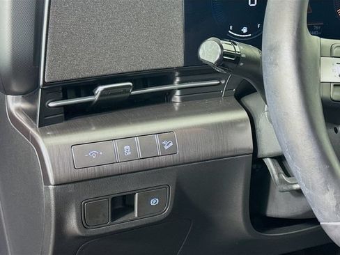 Used 2024 Hyundai Kona SEL AWD/4WD image 19