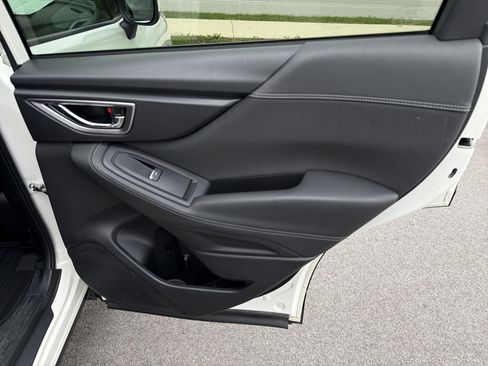 Used 2019 Subaru Forester Premium image 40