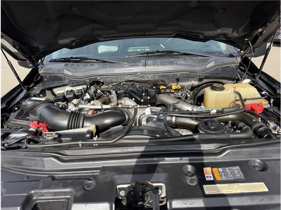 Used 2019 Ford F250 Lariat w/ Lariat Value Package AWD/4WD image 25