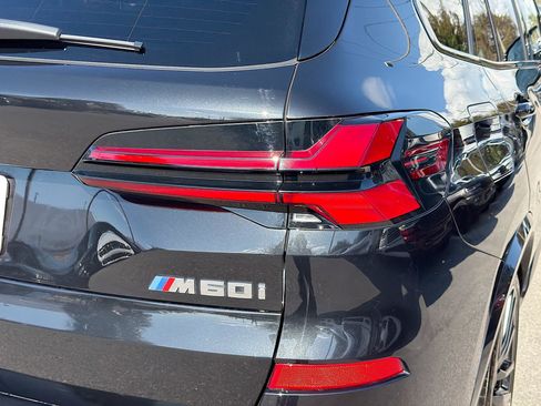 Used 2024 BMW X5 M60i w/ Climate Comfort Package AWD/4WD image 11