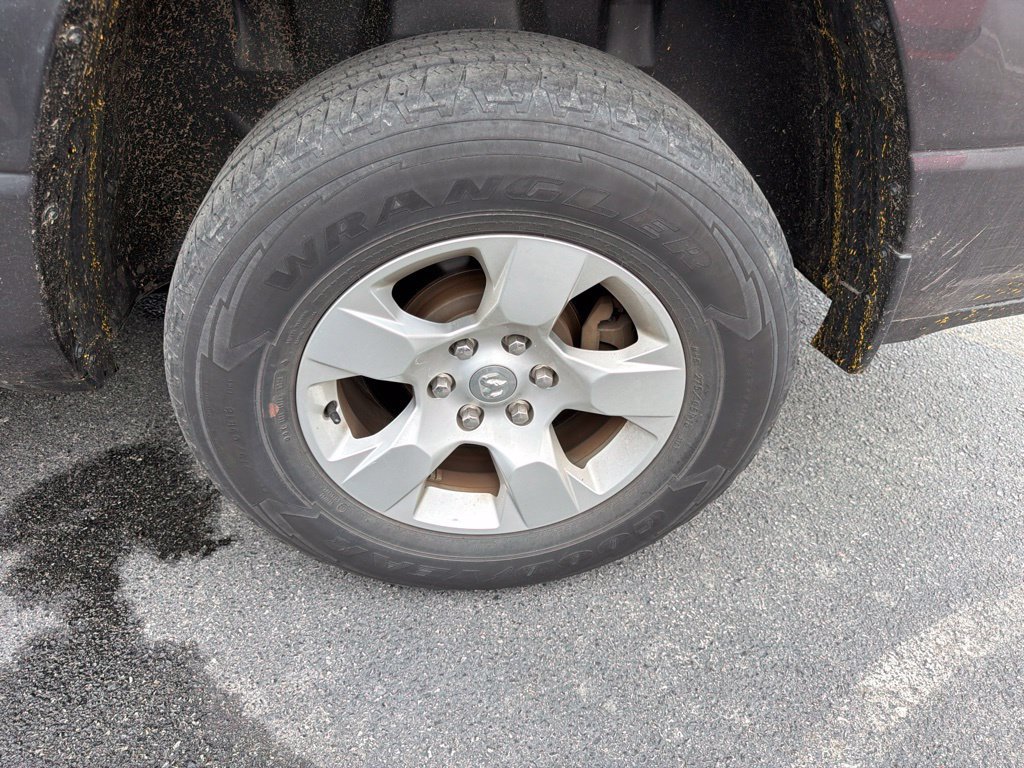 Used 2021 RAM 1500 Big Horn AWD/4WD image 3
