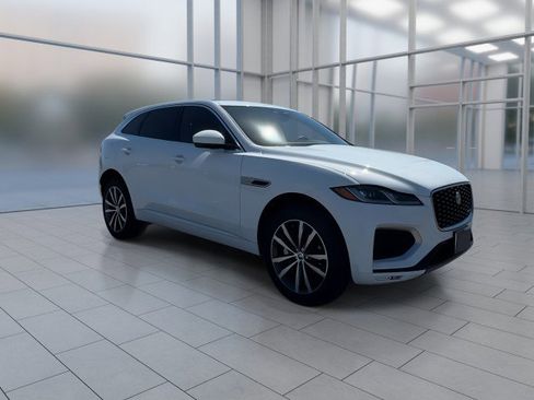New 2025 Jaguar F-PACE R-Dynamic S image 2