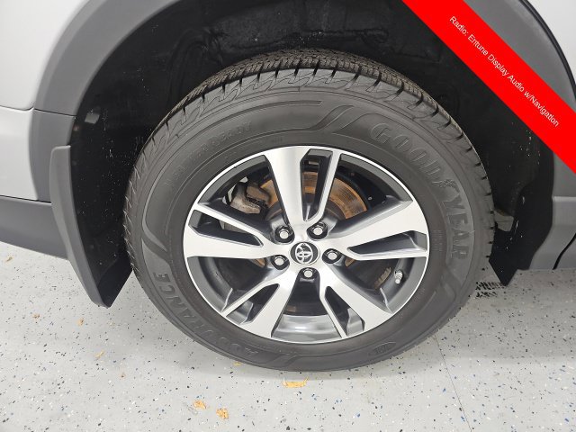 Used 2016 Toyota RAV4 XLE w/ Convenience Package AWD/4WD image 7