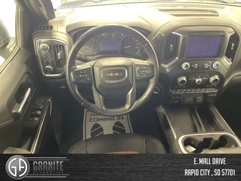 Used 2019 GMC Sierra 1500 AT4 w/ AT4 Preferred Package AWD/4WD image 15