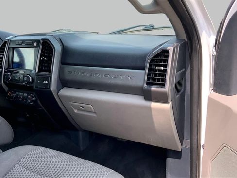 Used 2022 Ford F250 XLT AWD/4WD image 18