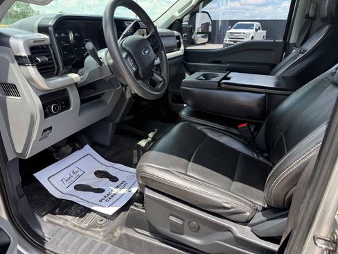 Used 2023 Ford F250 XLT w/ FX4 Off-Road Package AWD/4WD image 15