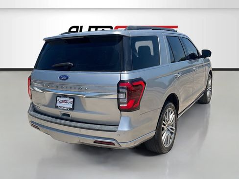 Used 2024 Ford Expedition Platinum RWD image 7
