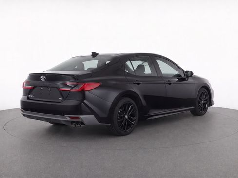 Used 2026 Toyota Camry SE w/ Multimedia Upgrade Package FWD image 31