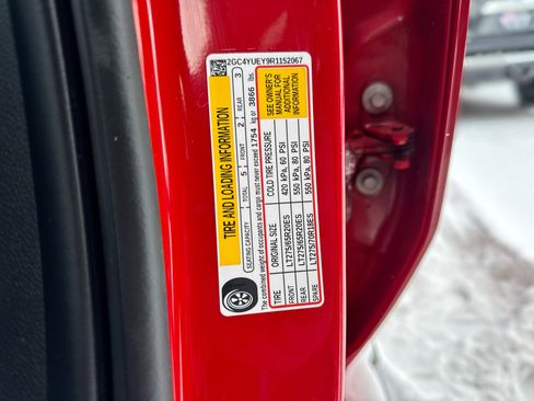 Certified 2024 Chevrolet Silverado 3500 LTZ w/ LTZ Convenience Package image 24