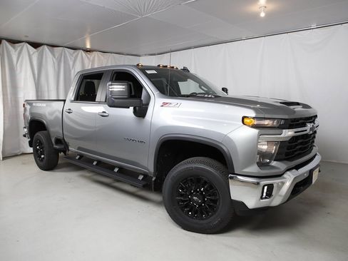 New 2026 Chevrolet Silverado 3500 LT w/ All Star Edition image 1