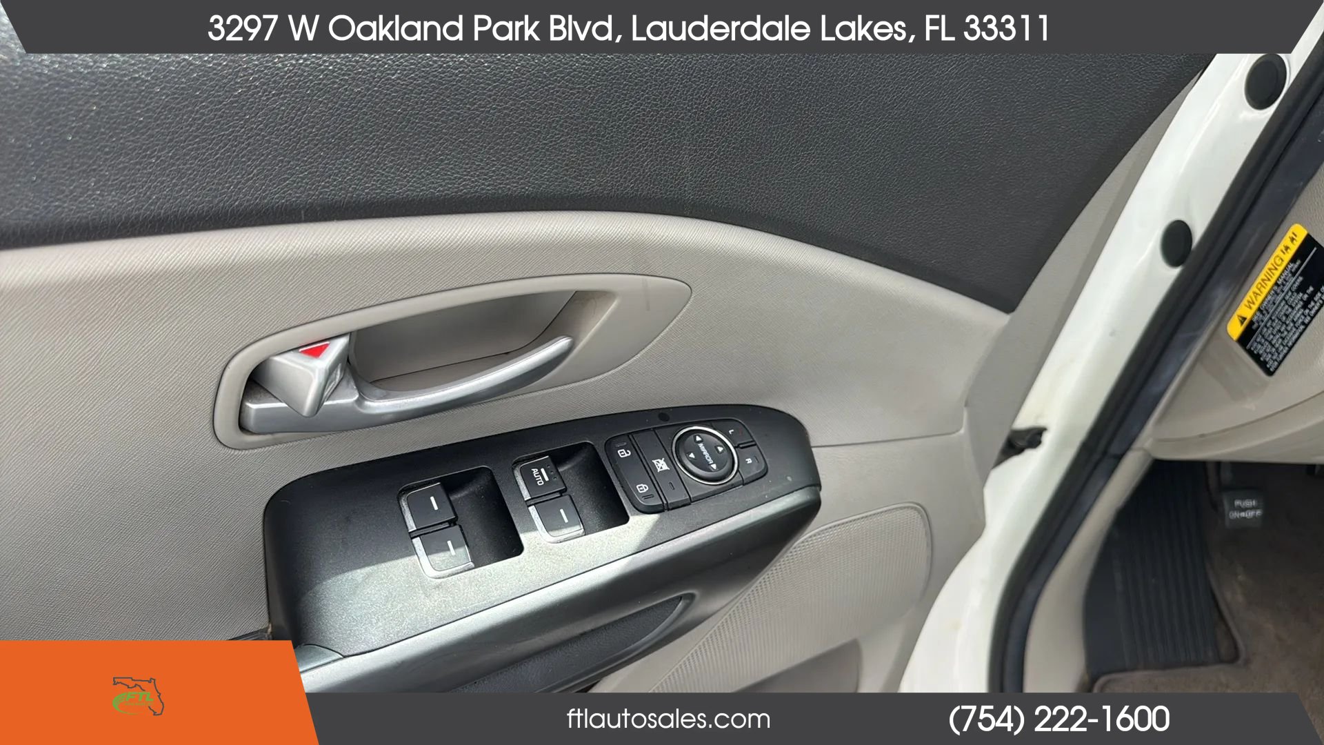 Used 2017 Kia Sedona L FWD image 12