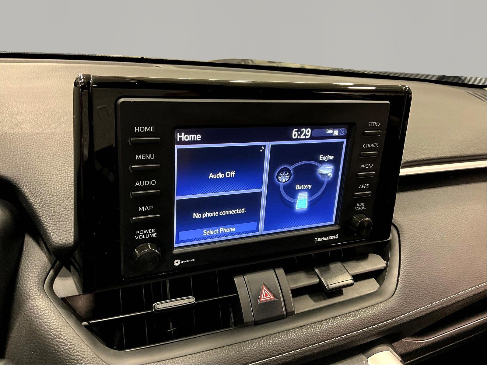 Used 2022 Toyota RAV4 XLE AWD/4WD image 14