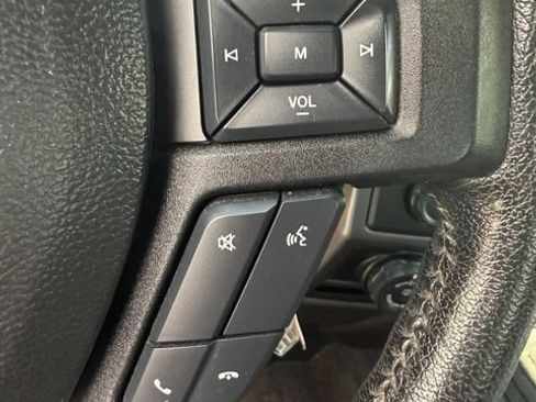 Used 2016 Ford F150 XLT w/ Equipment Group 301A Mid AWD/4WD image 19