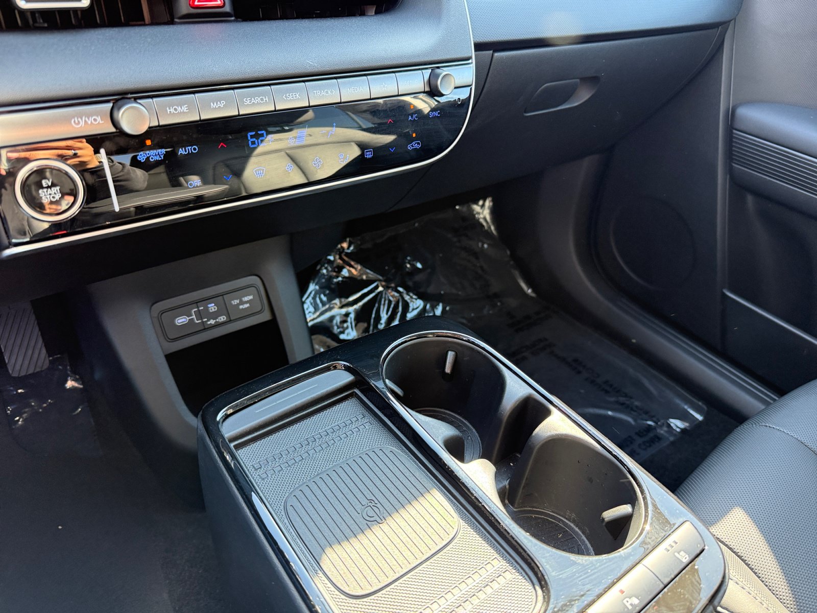 Certified 2026 Hyundai Ioniq 5 SEL RWD image 13