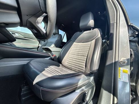 Used 2026 Ford Explorer ST-Line AWD/4WD image 11