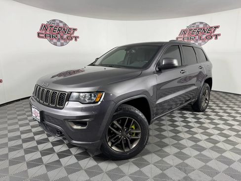 Used 2016 Jeep Grand Cherokee Laredo 75th Anniversary AWD/4WD image 1