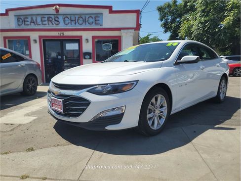 Used 2024 Chevrolet Malibu LT FWD image 2
