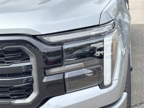 New 2025 Ford F150 Lariat w/ Equipment Group 501A Mid image 11