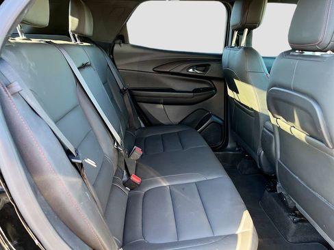 Used 2025 Chevrolet TrailBlazer RS w/ Driver Confidence Package FWD image 25