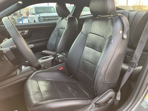 Used 2016 Ford Mustang GT Premium image 29