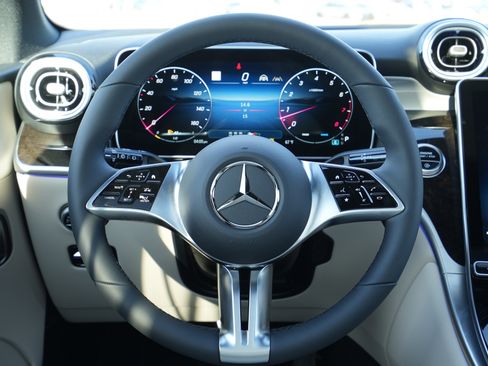 New 2026 Mercedes-Benz GLC 300 4MATIC image 21