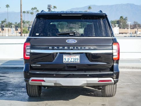 Used 2024 Ford Expedition Limited image 8