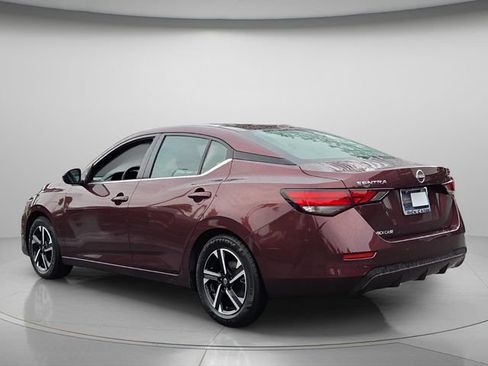 Used 2024 Nissan Sentra SV FWD image 6