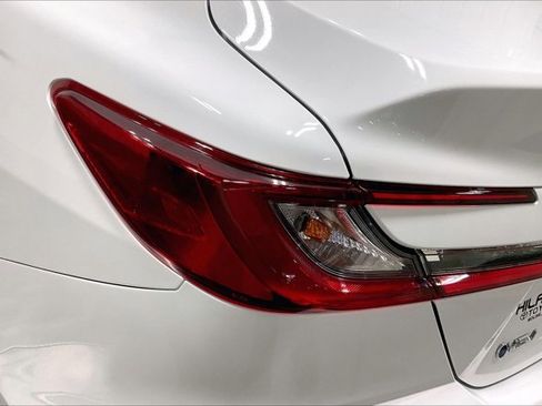 Certified 2025 Toyota Camry LE image 30