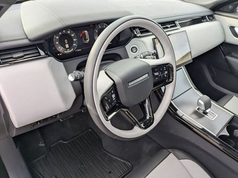 New 2026 Land Rover Range Rover Velar Dynamic SE image 7