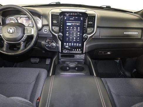 Used 2020 RAM 1500 Big Horn AWD/4WD image 10